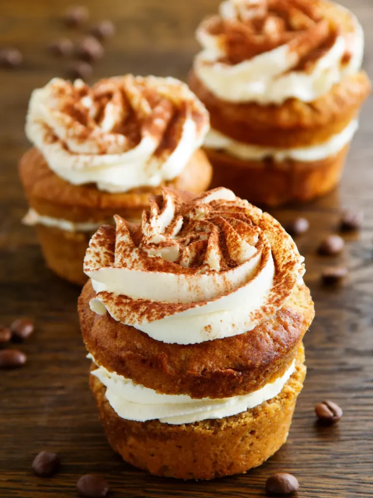 Vegan Tiramisu cupcakes 